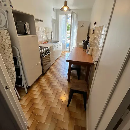 Jolie * Ajaccio (Corsica)